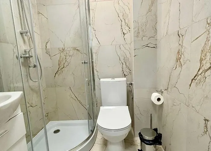 Za Oknem Zamku - 2 Lägenhet